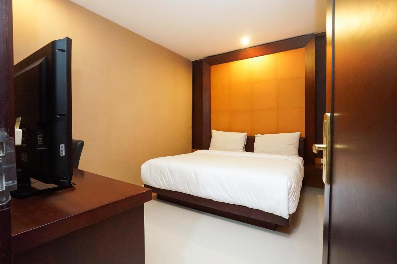 Homestay 3 Surabaya Exterior foto