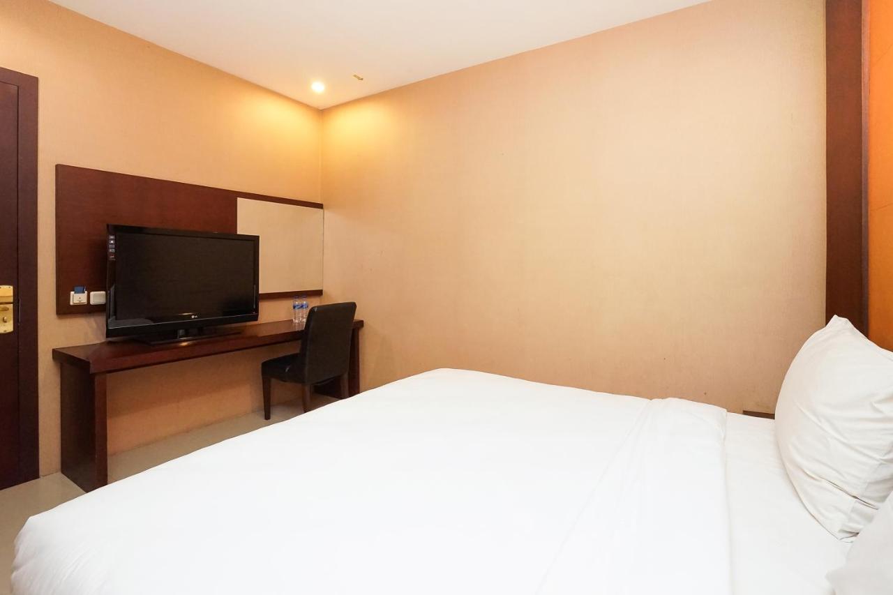 Homestay 3 Surabaya Exterior foto